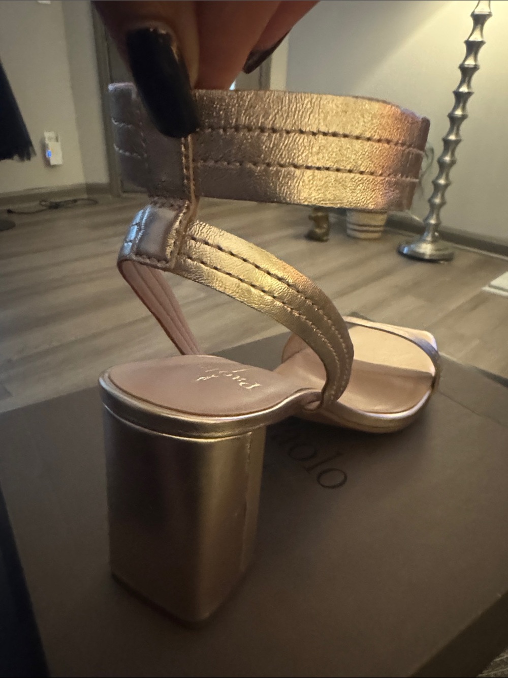 🔥Linea Paolo Block Heel Sandal 10 Ankle Strap Glam Dressy Chic Rose Gold Eden - Picture 6 of 15